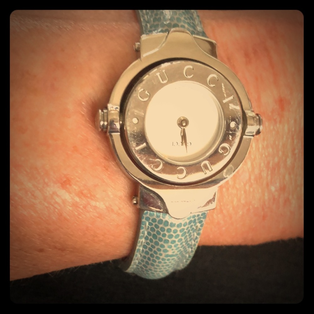 Gucci Bangle Watch